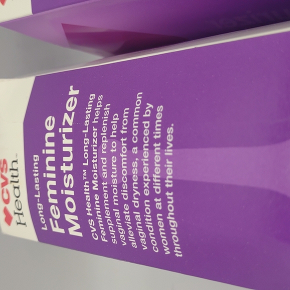 Feminine vaginal moisturizer CVS long lasting Big Lot 32 applications 2024 - Picture 7 of 7